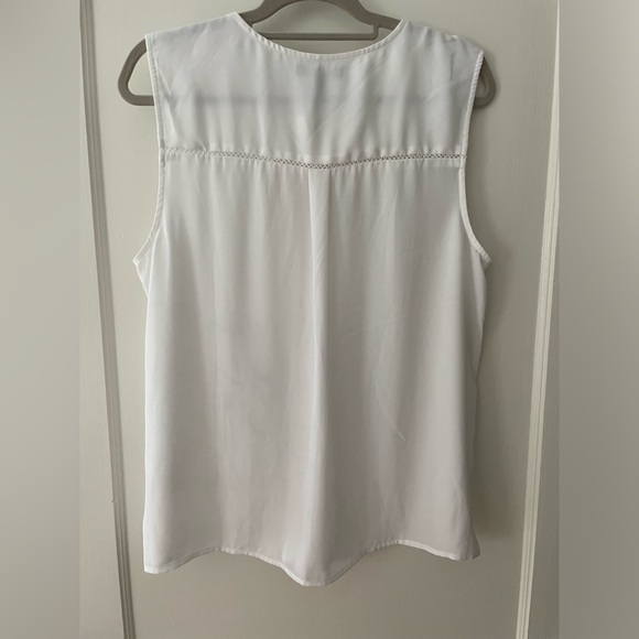 White Blouse Banana Republic - Picture 4 of 5